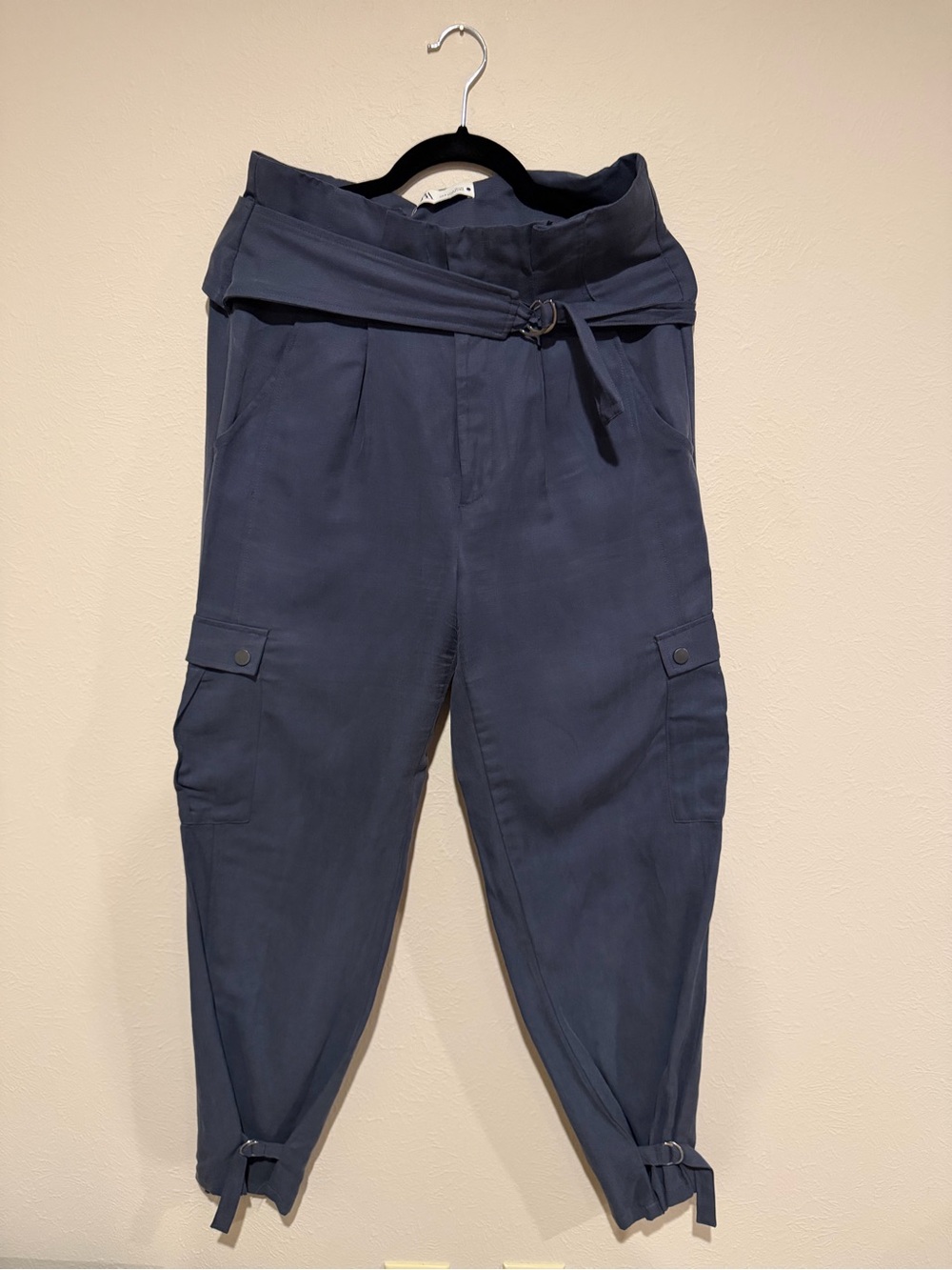 Zara Navy Cargo belted Pants with Belted Waist